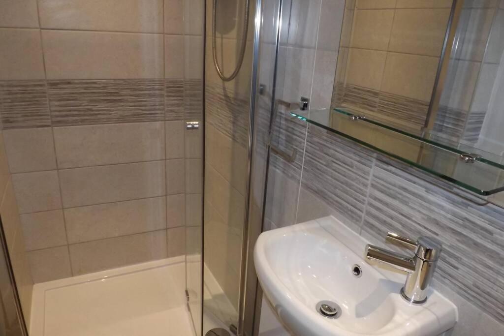 Iscraig Bach-Cosy 2 Bed Apartment-Close To Beach تريرددور المظهر الخارجي الصورة